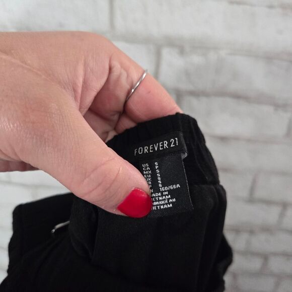 Forever 21 black maxi skirt - Picture 13 of 14